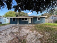 Building Photo - 318 14th St N