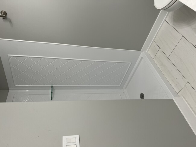 Building Photo - 65 Spuhler Dr