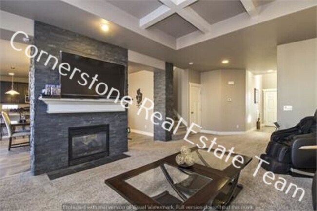 Building Photo - 10675 Abrams Dr