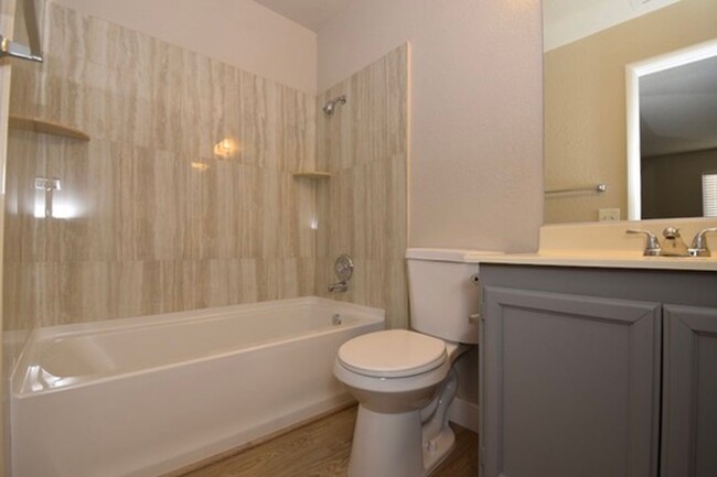 Building Photo - Stunningly remodeled 2-bedroom, 2-bath con...