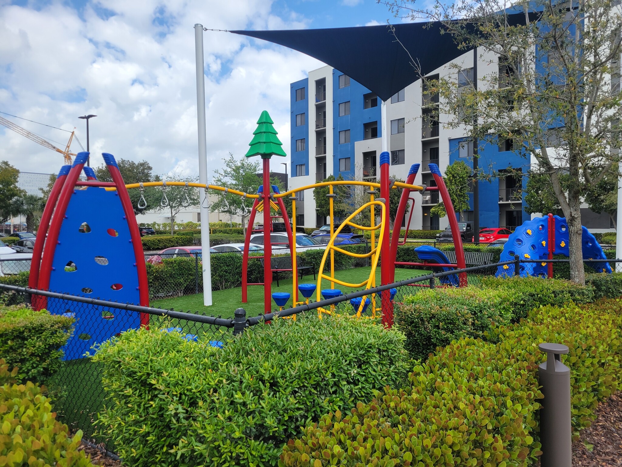 Building Photo - 4395 NW 81st Ct