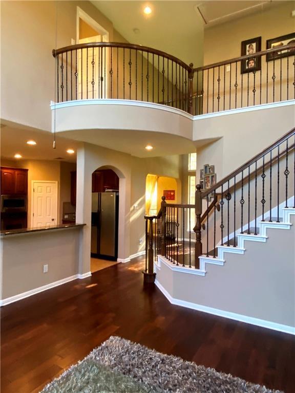 Building Photo - 9425 Lisi Anne Dr