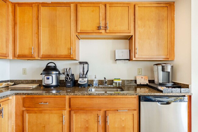 Building Photo - 1133 East-West Highway-ID1461660P