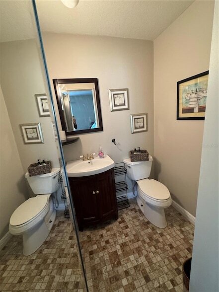 Building Photo - 621 Windrush Bay Dr