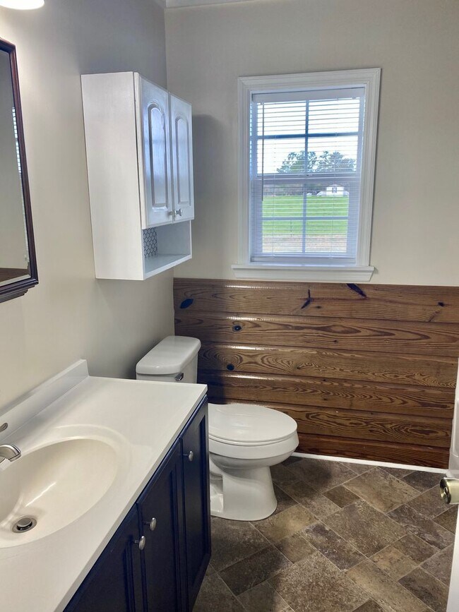 Building Photo - Amazing property! Dreamy wraparound porch! Immaculate & Completely Updated! 3 Bedrooms/2 Baths!