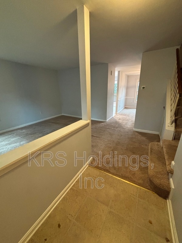 Building Photo - 10707 Gideon Ct