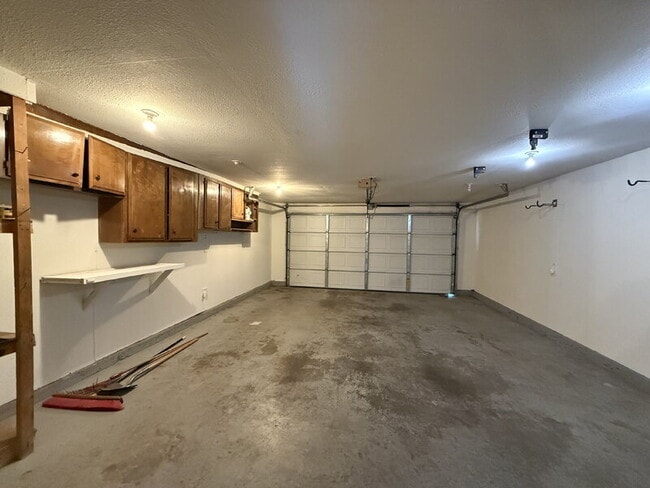 Building Photo - 91 Decathlon Cir