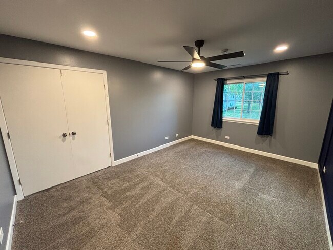 Building Photo - 2114 Southwind Cir