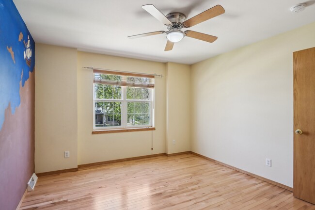 Building Photo - 7701 Twinflower Dr