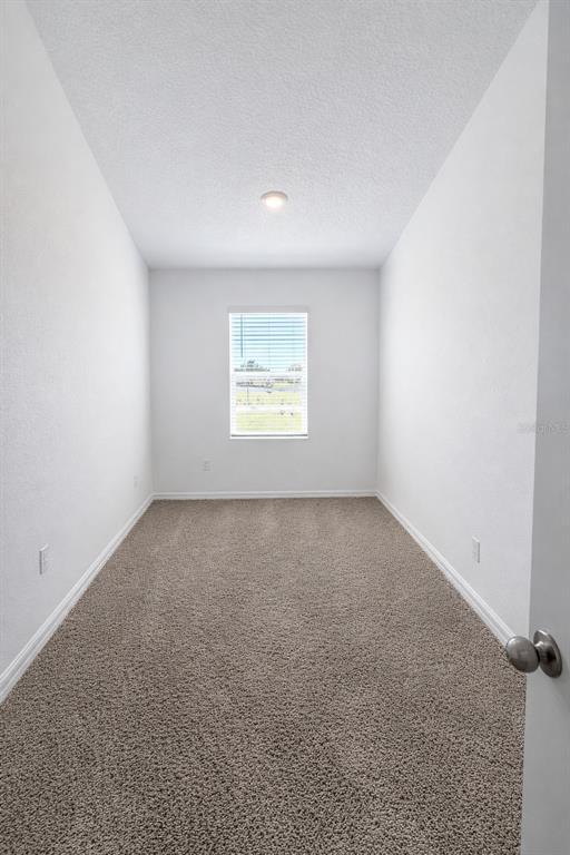 Building Photo - 17260 English Chestnut Wy