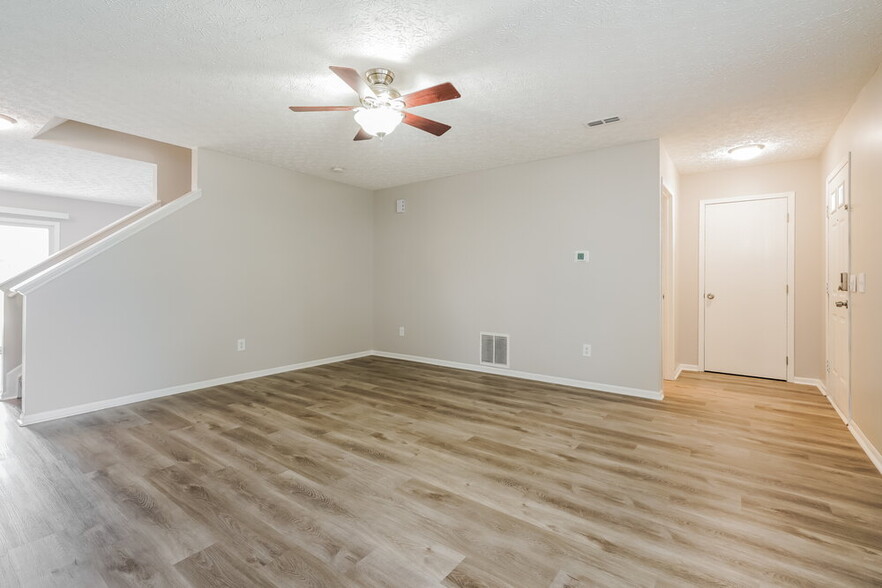 Building Photo - 416 Northforty Dr