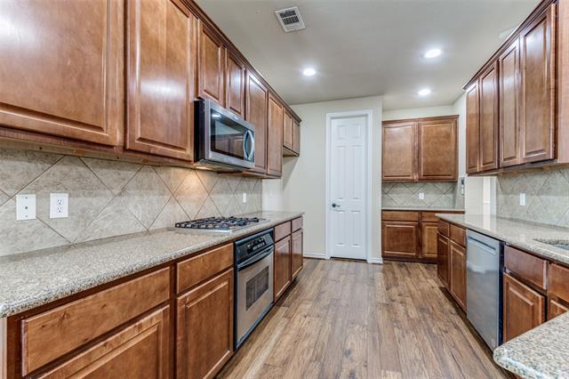 Building Photo - 11233 Seguin Dr