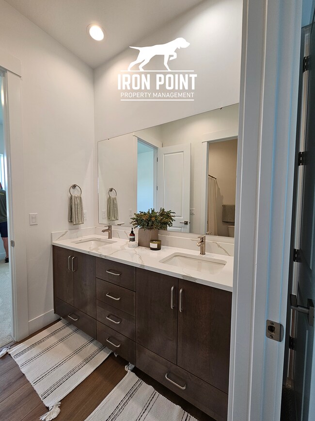 Building Photo - Brand New 4bed/3 bath home w/office, 2 car extended bay garage & all appliances included.