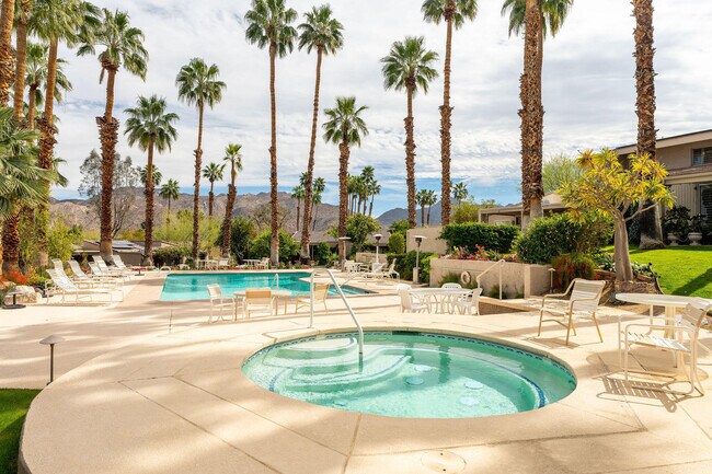 Building Photo - 48910 Noline Pl