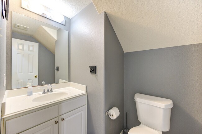 Building Photo - 2351 Urban Forest Ct