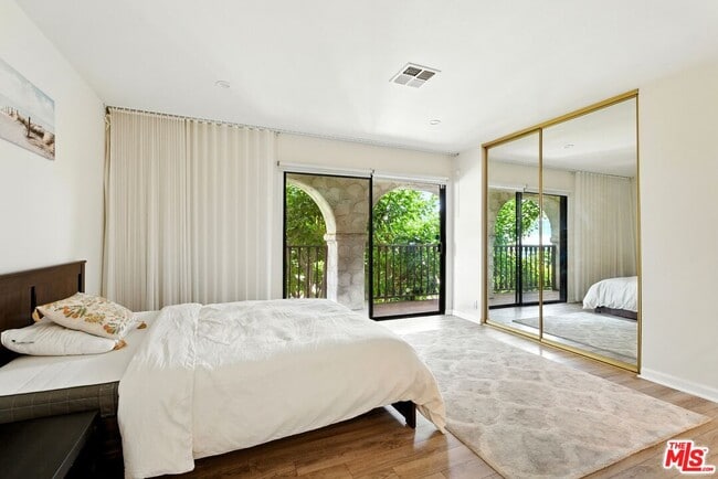 Building Photo - 1434 19th St