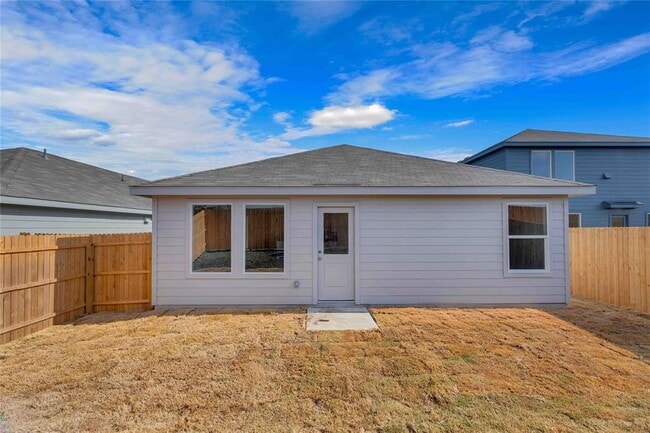 Building Photo - 263 Ottawa Way