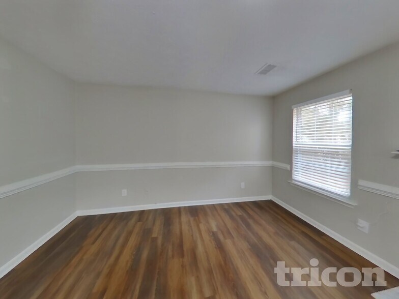 Building Photo - 2794 Evanston Ct