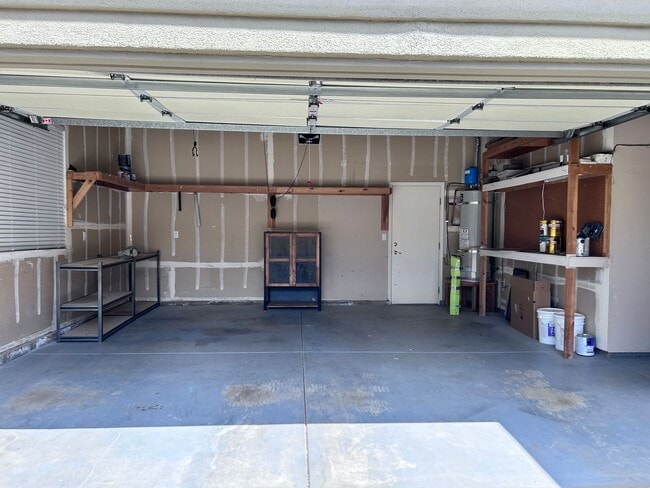 Building Photo - Incredible Four Bedroom Two Bathroom Home in Serrano Village