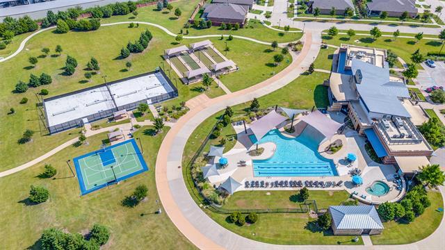 Building Photo - 2313 Beachfront Dr
