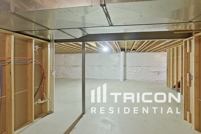 Building Photo - 120 Intrepid Ave