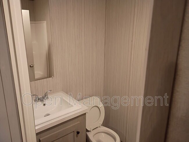 Building Photo - 7534 US-60