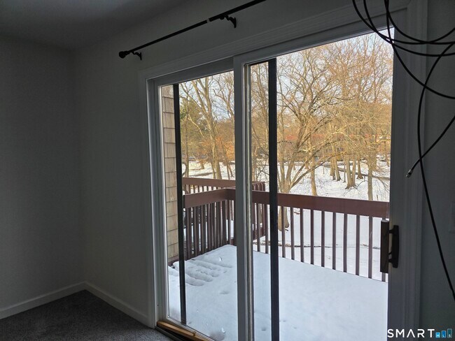 Building Photo - 45 Towne House Rd