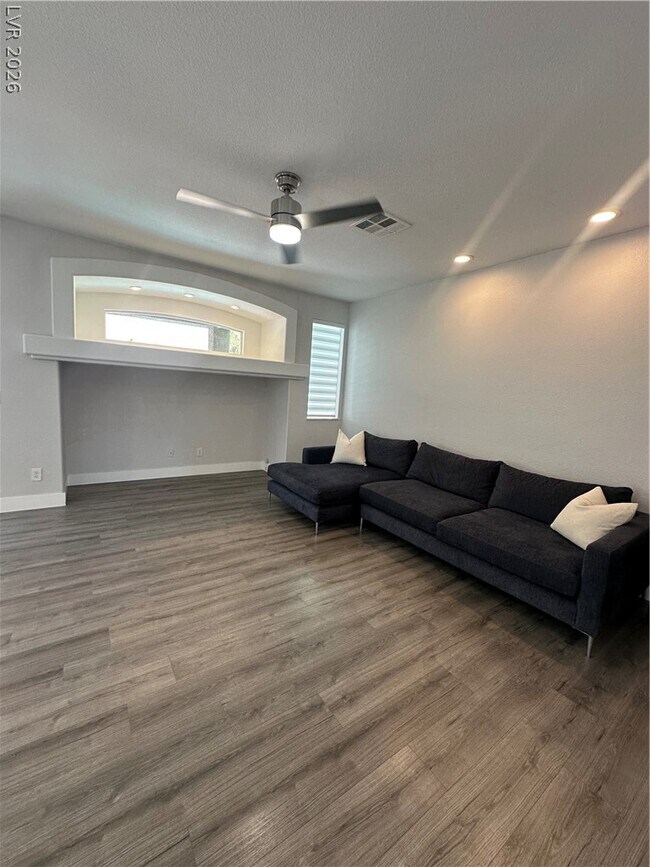 Building Photo - 11106 Evvie Ln