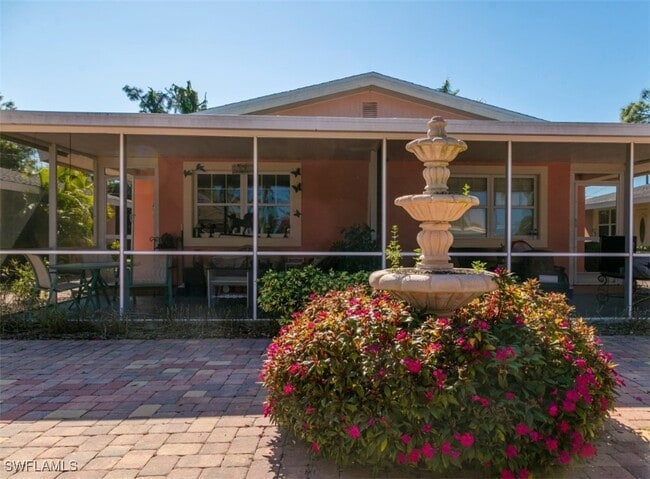 Building Photo - 742 109th Ave N