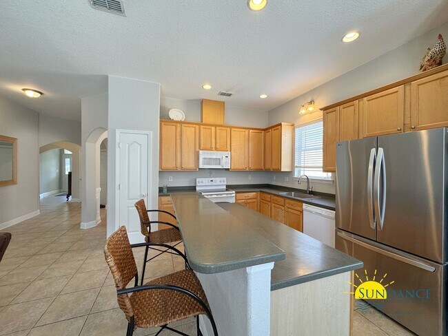 Building Photo - 3 Bedroom Home with Office in great Fort Walton community between Eglin and Hurlburt Field!