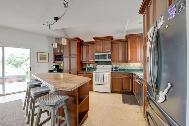 Building Photo - One of a Kind! Santa Rosa Beach Main home ...
