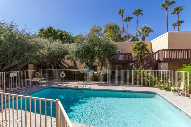 Building Photo - 6240 N 16th St