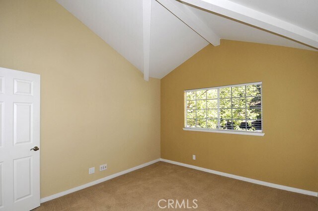 Building Photo - 3055 E Hillcrest Dr
