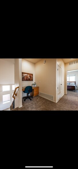 Building Photo - 8403 N Amber Burst Dr