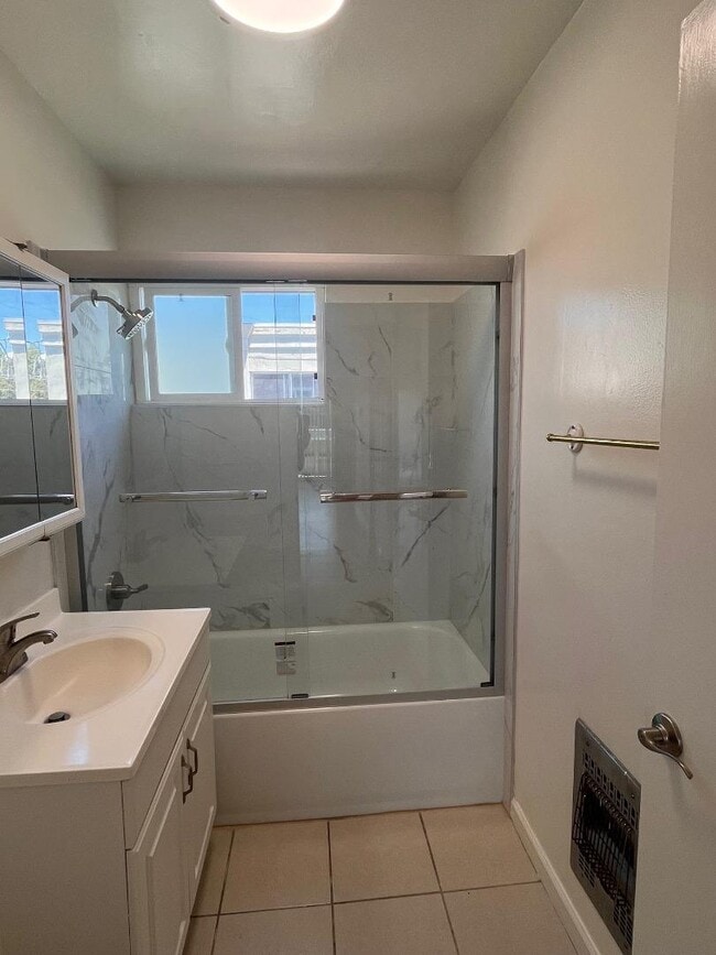 Building Photo - 10162 Beardon Dr