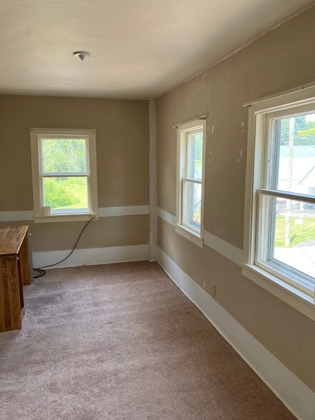 Bedroom 1 - N8129 Franklin Rd