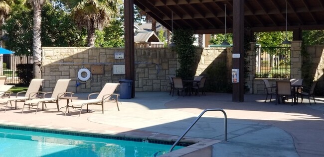 Building Photo - Pleasant 4 Bedroom 2.5 Bath Home Located in the Newer Gated Development of Lavigna