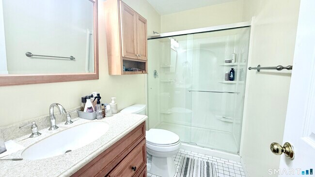 Building Photo - 507 Mill Pond Dr