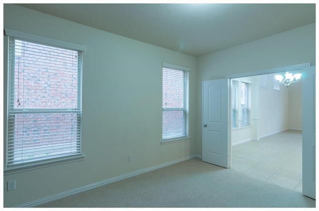 Building Photo - 3504 Porter Creek Dr