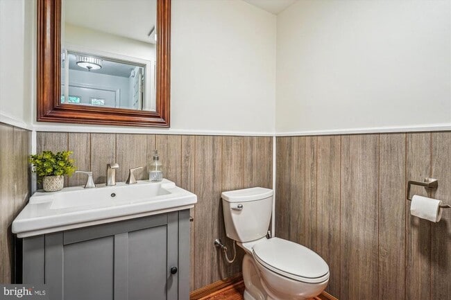 Building Photo - 8901 Gutman Ct