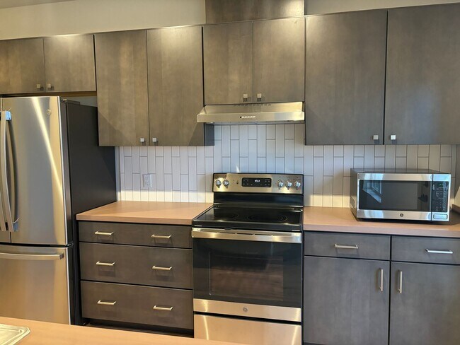 Building Photo - 2356-60 Shorthorn Ave. - Burnham Ranch Building 4