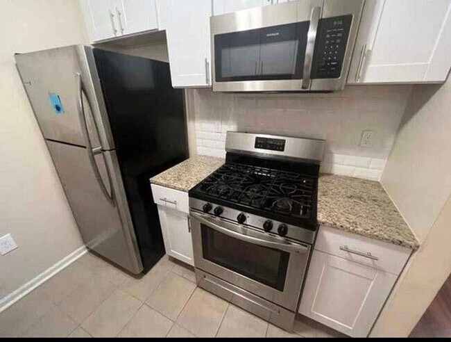 Building Photo - 106 Callahan Ct