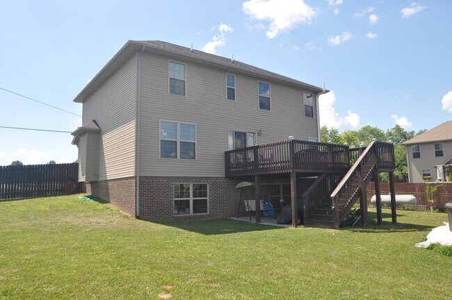 Building Photo - 430 Knox Ave
