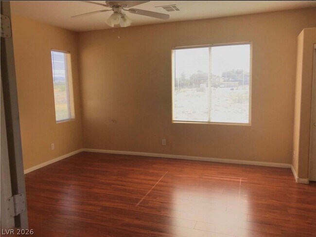 Building Photo - 8633 Nature Scene Dr