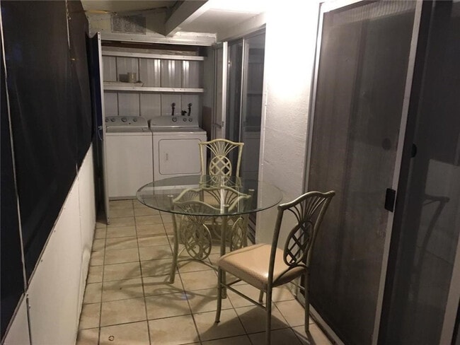 Building Photo - 276 Monaco Blvd