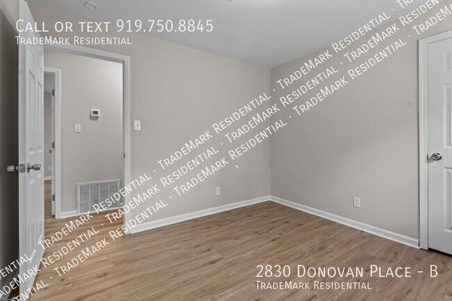 Building Photo - 2830 Donovan Pl