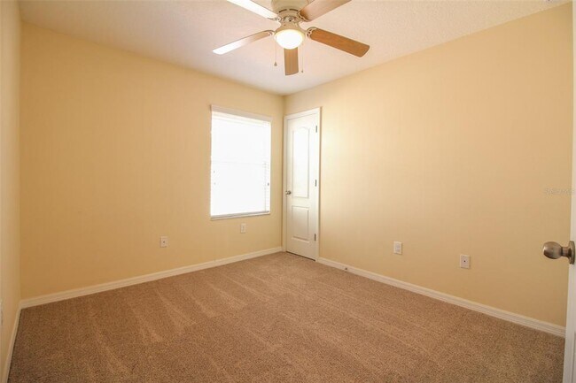 Building Photo - 4125 Shadetree Ln