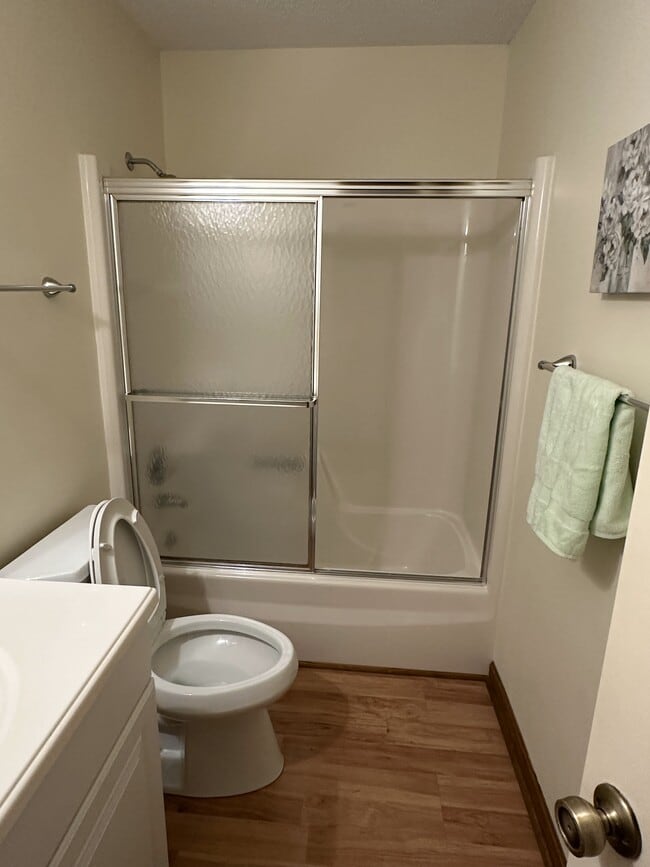 Building Photo - 131 Phil Ct