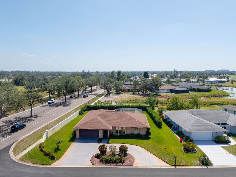 Building Photo - 1008 Pine Forest Ct