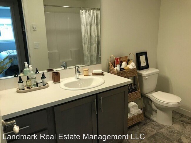 Building Photo - 755 Telegraph Rd